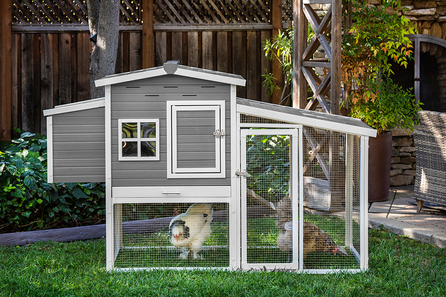 Hampton Chicken Coop with Pen